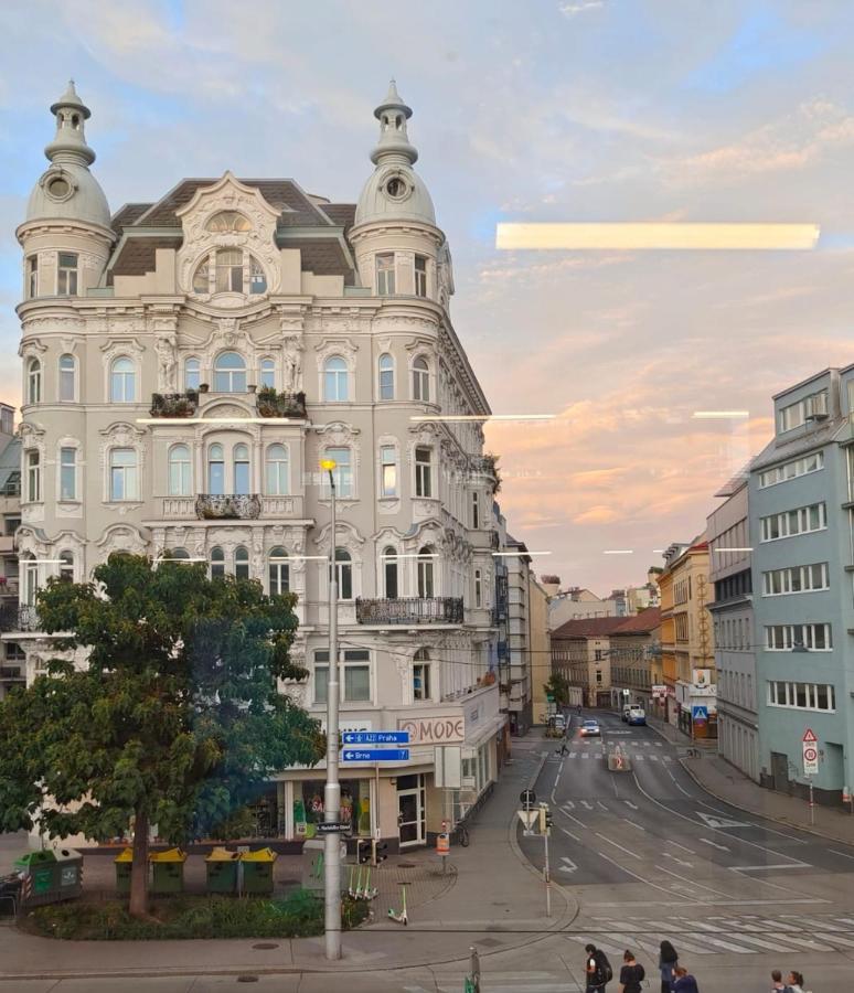 Central Mariahilfer Apartment 5 Min To The Schoenbrunn Palace And City Shopping Center Vienna Luaran gambar