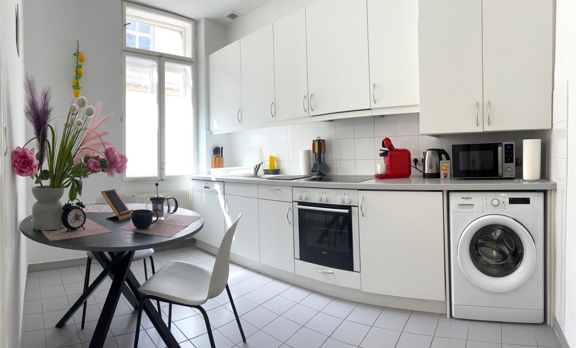 Central Mariahilfer Apartment 5 Min To The Schoenbrunn Palace And City Shopping Center Vienna Luaran gambar