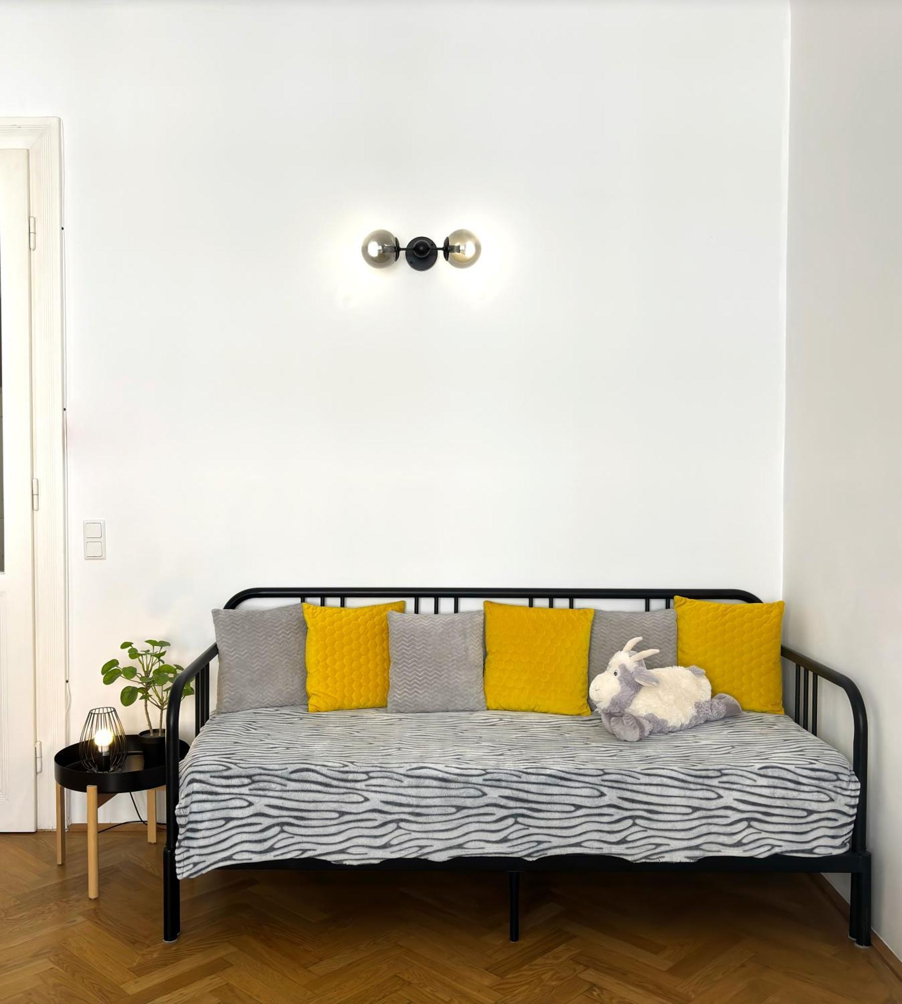 Central Mariahilfer Apartment 5 Min To The Schoenbrunn Palace And City Shopping Center Vienna Luaran gambar